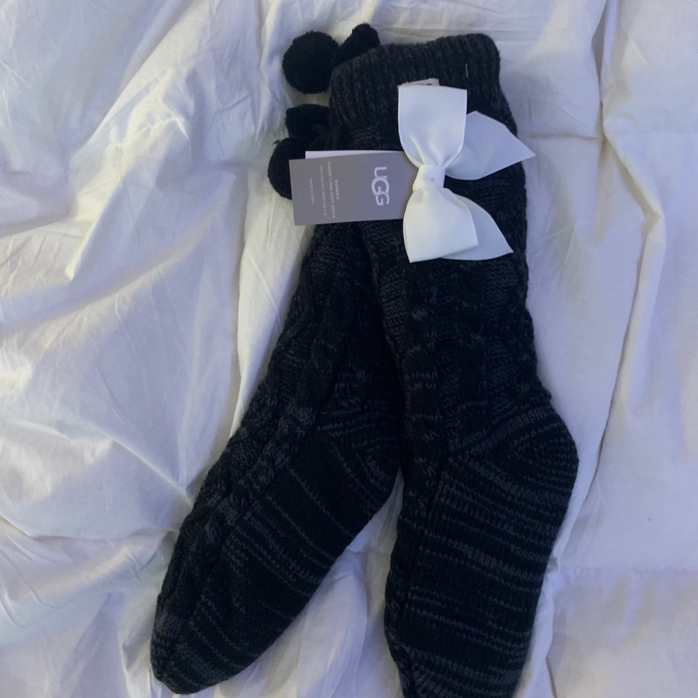 UGG womens cozy socks